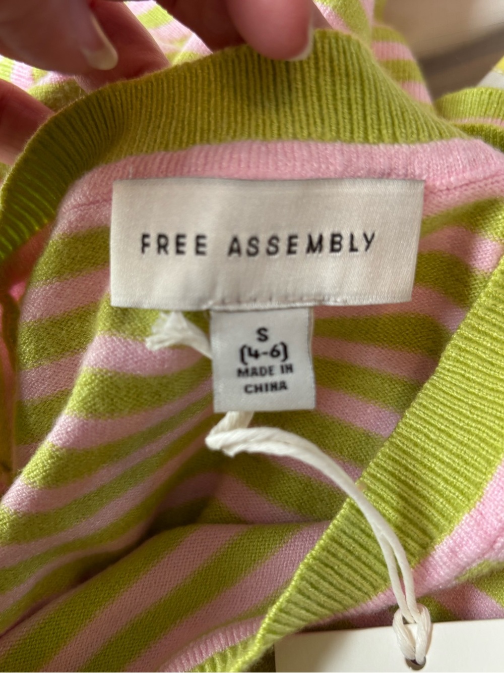 NWT Free Assembly Women's Cozy Yarn Sleeveless Sweater Shell sz S - Picture 3 of 9